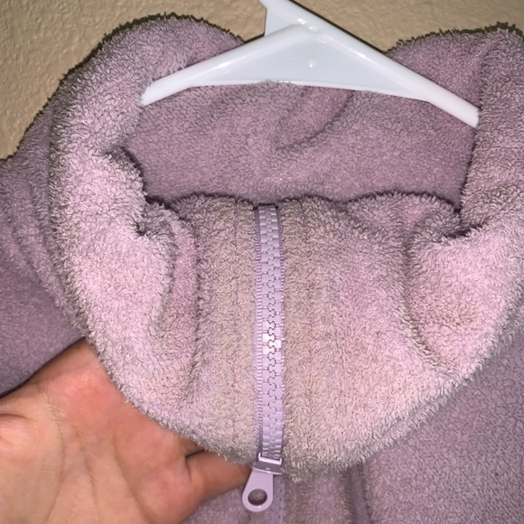 Urban Outfitters half zip!! - Picture 4 of 7